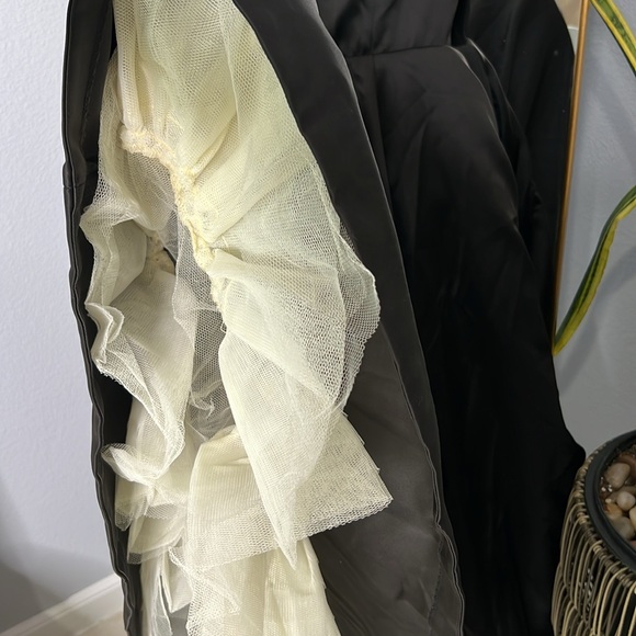 House of CB 'Mademoiselle' Black Satin Tulle Midi Dress NWOT - Picture 10 of 11